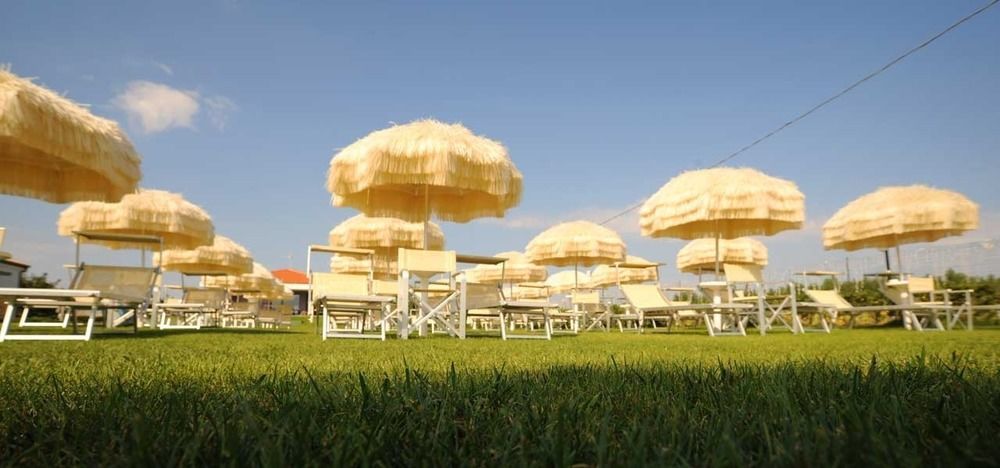 Agriturismo Frontemare ジュリアノーヴァ エクステリア 写真